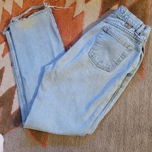 CruelGirl light wash denim jeans size 13.